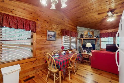 Posezení v ubytování 229 Briar Creek Dr