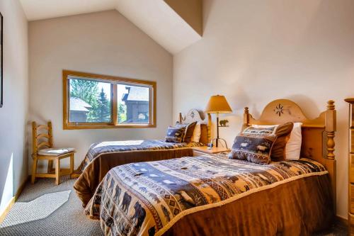 Voodi või voodid majutusasutuse Foxglove #7 toas