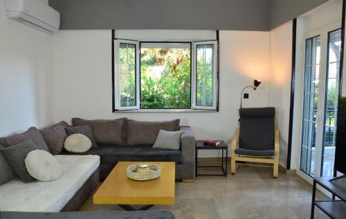 Spacious house by the sea