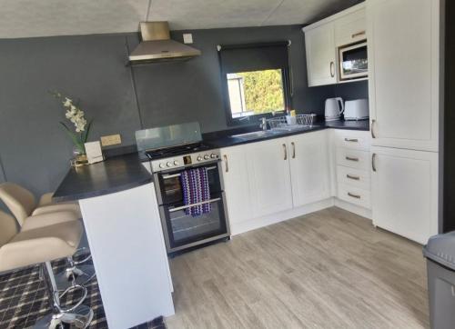 Una cocina o cocineta en Badger Retreat