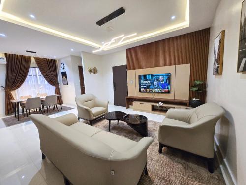 Gallery image of House 3204 in Dushekoro