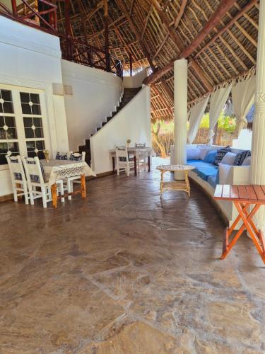 Ruang duduk di Teresita Malindi