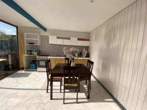 Кухня или мини-кухня в casa de arriendo para 7 personas cerca de Maitencillo
