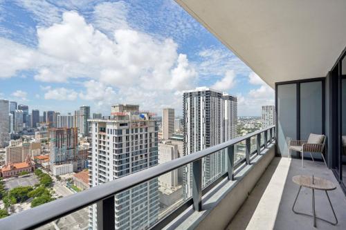 NEW Luxury Bay View Downtown 1 Bedroom photo 40