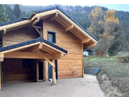 Chalet individuel 8 personnes avec parking à Châtel