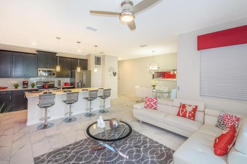 Stunning Townhouses 5 Minutes away Disney! photo 52