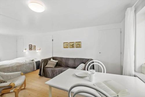 En eller flere senge i et værelse på 4789-Ronne-Stampen-Vej-2-Hus-22