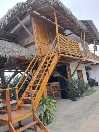 El edificio en el que está la casa de huéspedes
