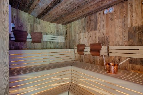 アラッバにあるHotel Garni Elisirのギャラリーの写真