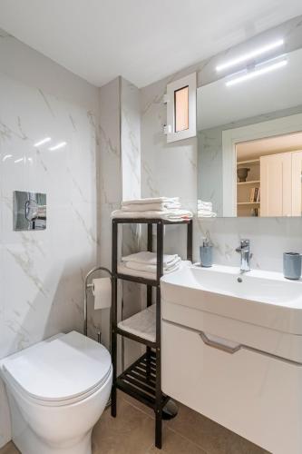 Design flat next to Via Toledo up to 4 people