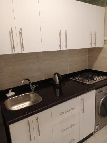 Η κουζίνα ή μικρή κουζίνα στο House of Happiness Level 2