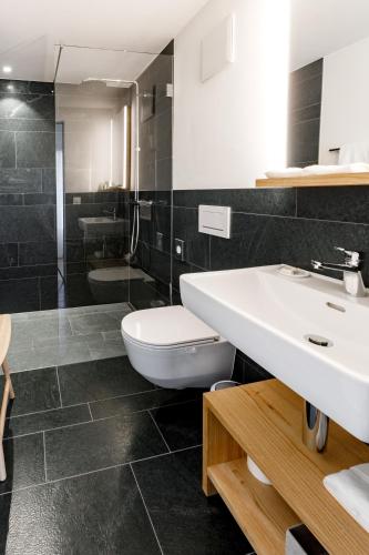 Ένα μπάνιο στο Albergo Croce Bianca
