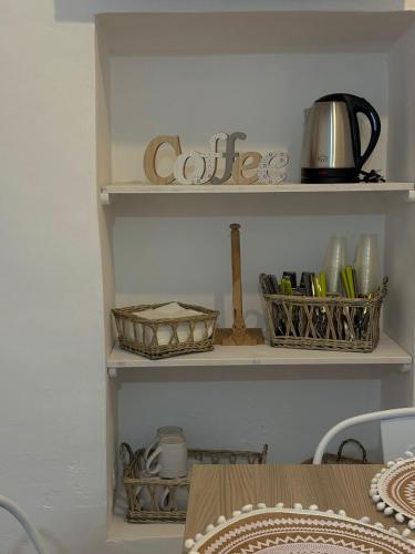 Tetera y cafetera en GioiaHome