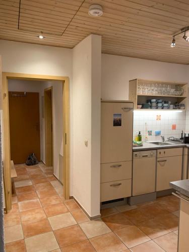 Η κουζίνα ή μικρή κουζίνα στο Private Ferienwohnung im Zentrum von Immenstadt