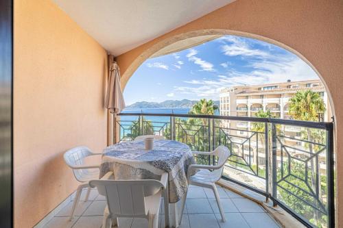 Charming flat with sea view - 1BR - 2P - Cannes