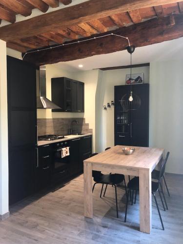 Η κουζίνα ή μικρή κουζίνα στο Claudia's Flat