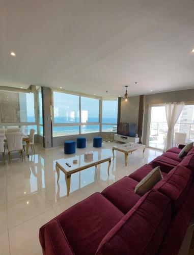 Royal Pearl Sea View فيلا اللؤلؤة الملكية اطلالة بحرية