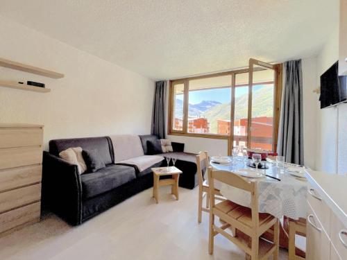 6332 Appartement skis aux pieds Les Menuires