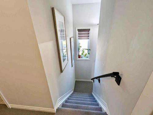 Foto de la galería de Escape to Niagara 6 bedrooms, 5 baths with a game room, arcades en Thorold