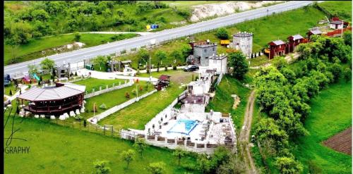 Πισίνα στο ή κοντά στο Camping, Picnic Merișor Bănița Hunedoara