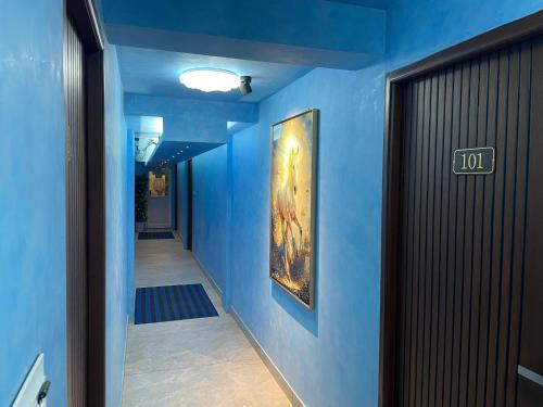 Fotografie z fotogalerie ubytování The Marina Kozhikode Premium AC Rooms and Dorms v destinaci Kóžikkót