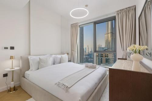 FIRST CLASS 2BR Burj Views & Classy Comfort photo 2