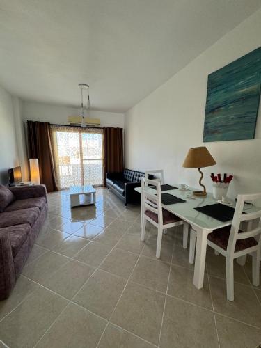 The Ritz Carlton Luxury 2 Bedroom