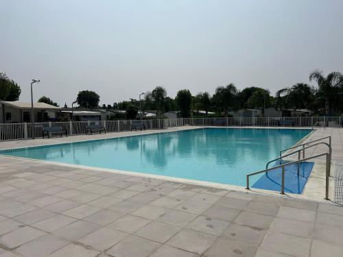 The swimming pool at or close to Abina-Eugene