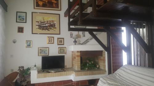 Lola's Summer Apartment - Baška upper floor