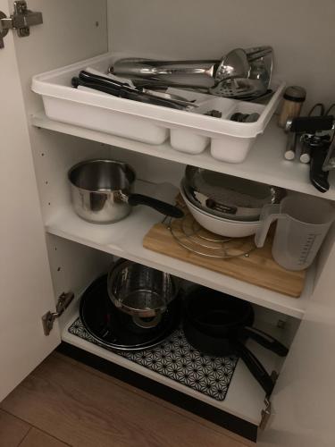 Dapur atau dapur kecil di Studio neuf parking piscine à Cannes