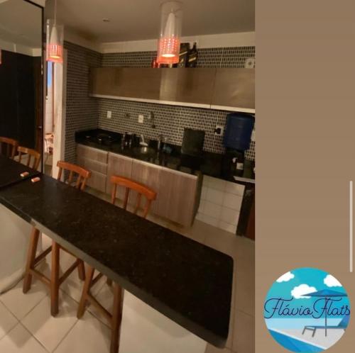 Dapur atau dapur kecil di Flat-Veraneio Vista Mar
