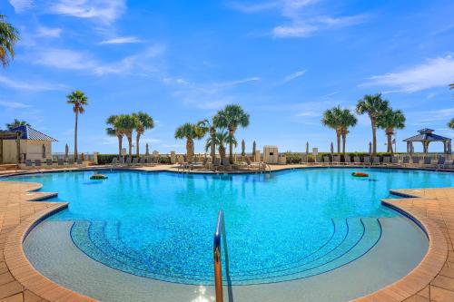 Πισίνα στο ή κοντά στο The Beach Club 509B