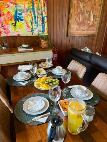 Mad i feriehuset eller i nærheden