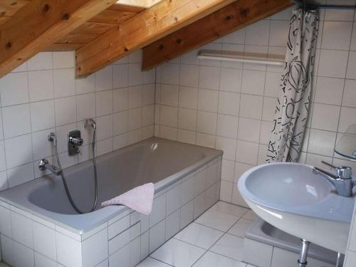 Koupelna v ubytování Holiday apartment with 3 bedrooms