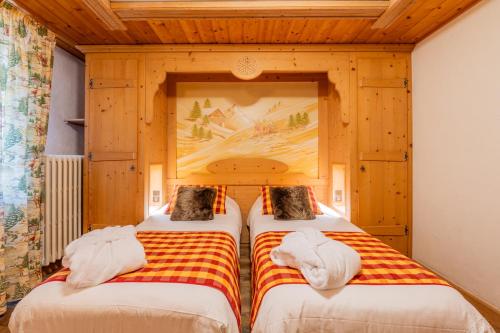 Katil atau katil-katil dalam bilik di Hôtel Le Sporting