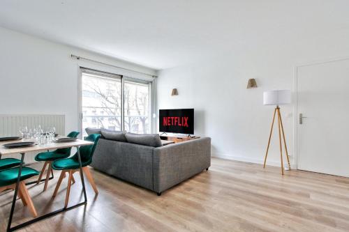 Appartement Quartier Panthéon Free Netflix