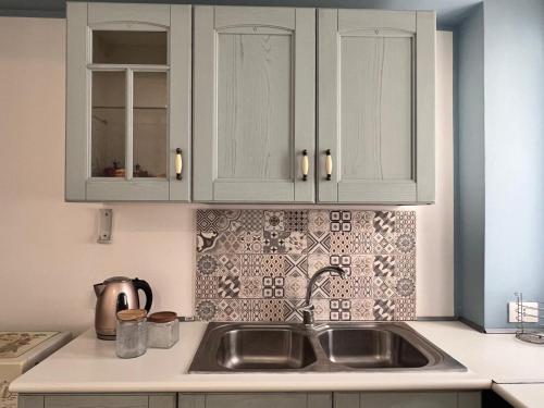 Η κουζίνα ή μικρή κουζίνα στο M'AMA apartment 3