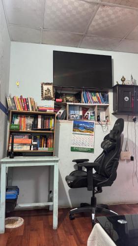 Perpustakaan di homestay