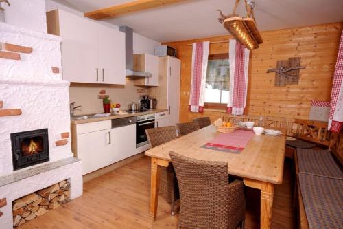 Skiurlaub und Wanderurlaub am Katschberg Almchalet am Katschberg by FeWo-Planlan