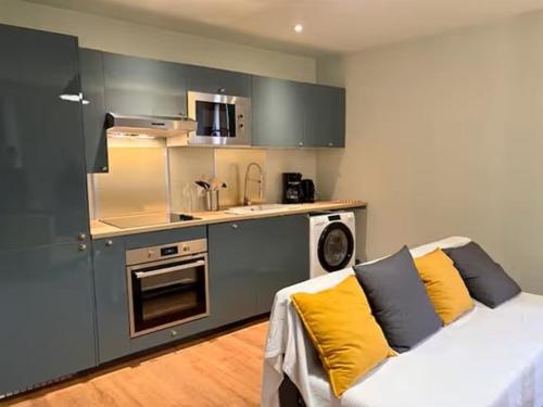 Duplex Provençal , Vieux Hyères, climatisation, Wi-Fi
