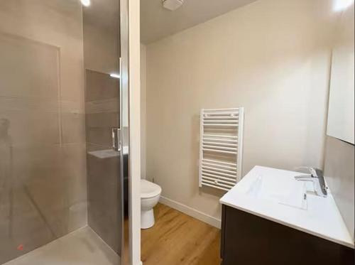 Duplex Provençal , Vieux Hyères, climatisation, Wi-Fi