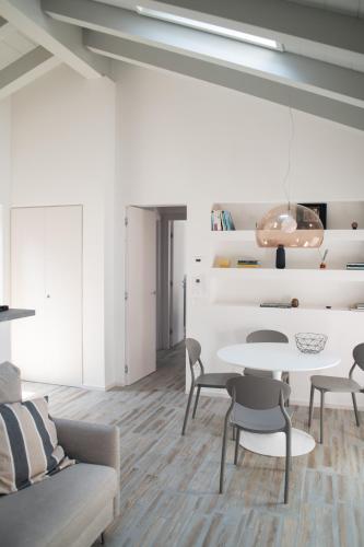 Ruang duduk di Borgo Gemona Luxury Suites