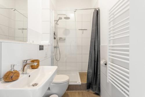 Bilik mandi di Global Living I Jena Markplatz