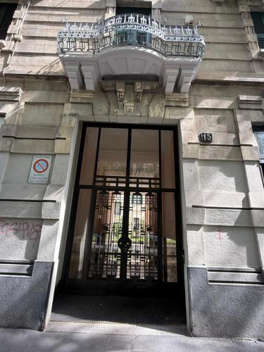 70s Vibes Milan Flat Close to Bocconi University