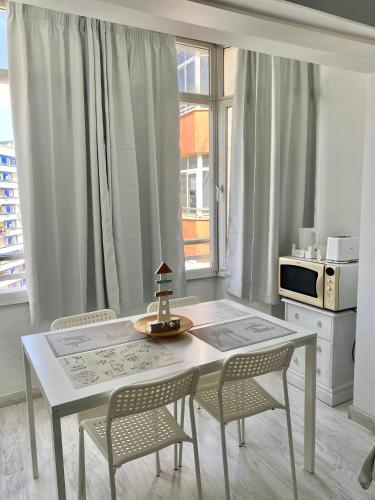 Torremolinos Centro Apartaestudio sin reformar súper precio