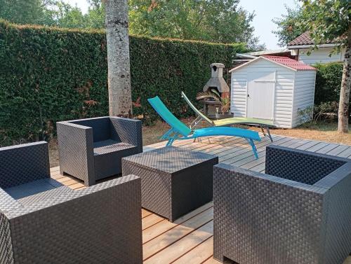 Gallery image of Chalet au coeur du bassin d' Arcachon in Lanton