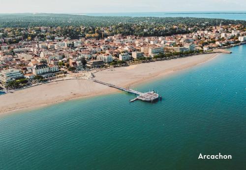 Gallery image of Chalet au coeur du bassin d' Arcachon in Lanton