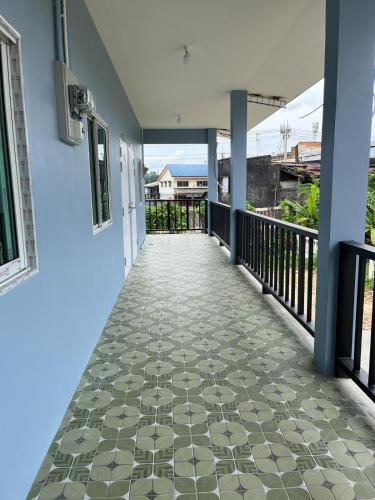 Балкон или терраса в Wanderlust Homestay Ranong