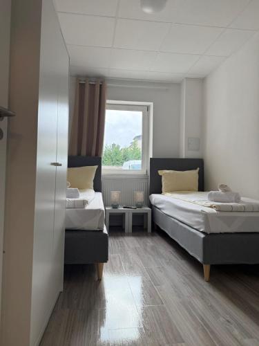 Postel nebo postele na pokoji v ubytování 2 Zimmer Unterkunft in Zentraler Lage Wasbeker Str