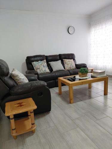 Ruang duduk di The Plum